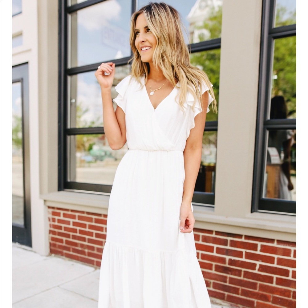 Magnolia white midi dress